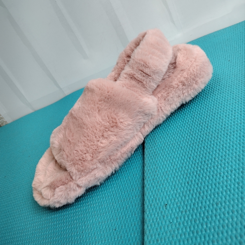 RACHEL Roy Women's Plush Slingback Slippers Faux Fur Pink - Size L (9-10